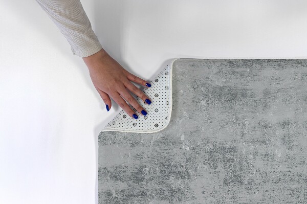 Rug Concrete wall