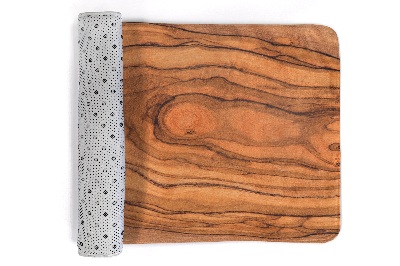 Rug Wood with a knot