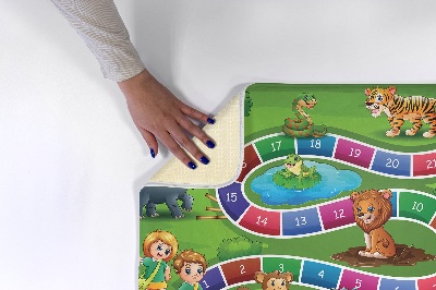 Rug Zoo board game