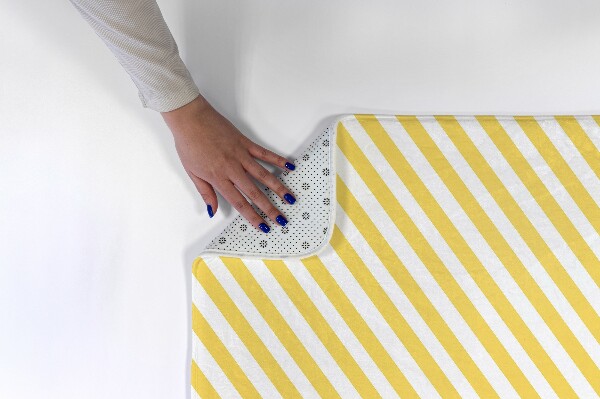 Carpet Yellow diagonal stripes