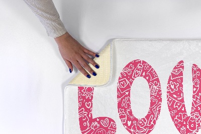 Rug LOVE lettering