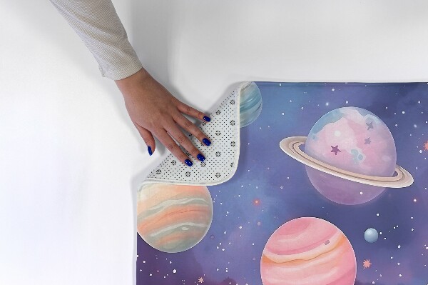 Carpet Planets in space
