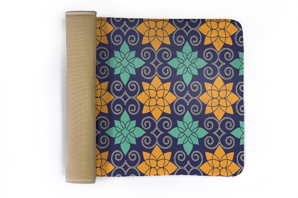 Carpet Geometric pattern flowers