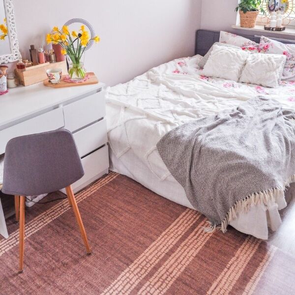Vinyl floor rug Beige with lines