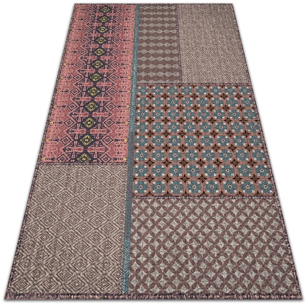 Interior vinyl floor mat Aztec pattern