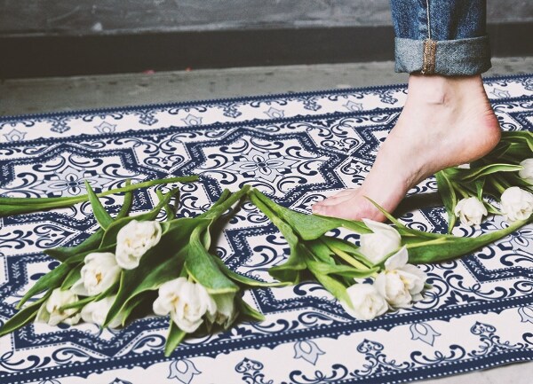 Vinyl rug Portuguese style
