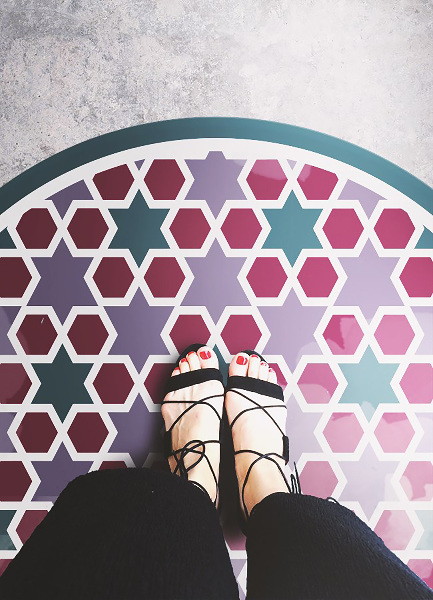Round interior PVC carpet geometric star