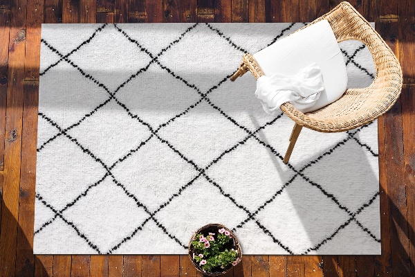 Garden rug amazing pattern Black lines formula