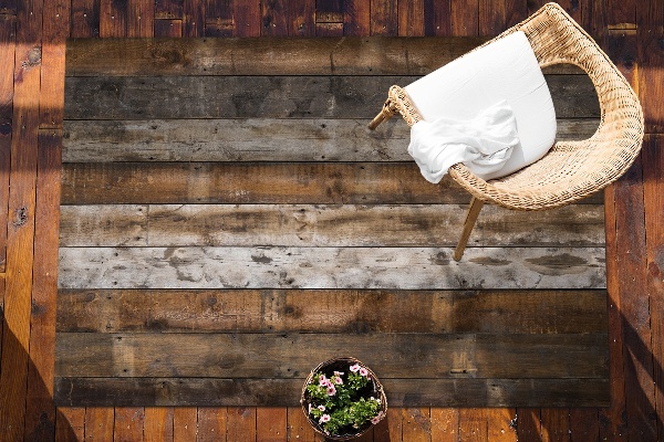 Outdoor rug for terrace boards dark