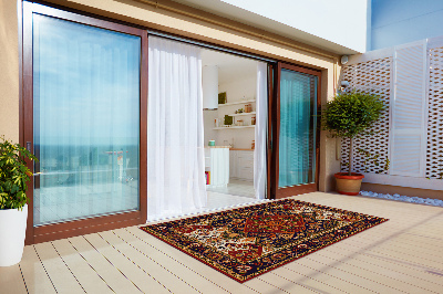 Outdoor rug for terrace rich patterns