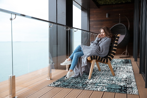 Beautiful outdoor mat Grated pattern cloth