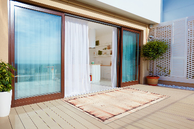 Modern balcony rug rust texture