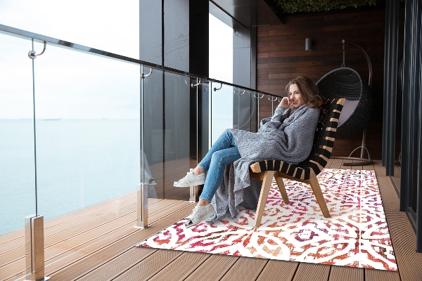 Outdoor rug for terrace Wheels and diamonds