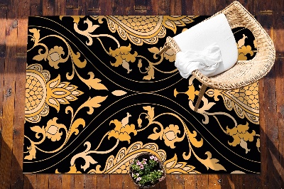 Modern outdoor carpet Gold damask