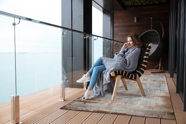 Outdoor carpet for balcony terrace metal rust