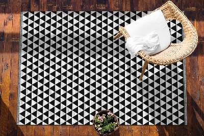 Modern balcony rug triangles pattern