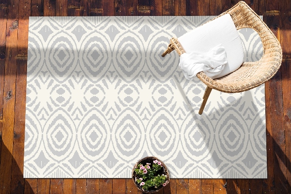 Outdoor garden carpet fish pattern