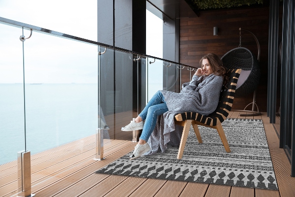 Modern outdoor carpet Stripes and zigzags