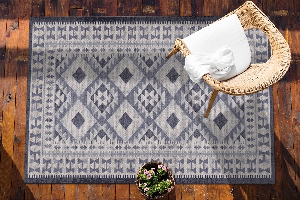Outdoor carpet for balcony terrace retro style