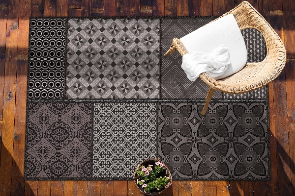 Printed carpet for terrace patio The combination of different designs