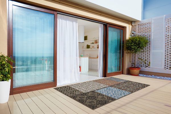 Outdoor terrace carpet mix patterns