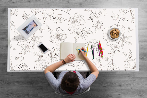 Desk mat sketched flowers