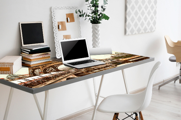 Desk mat Eiffel Tower retro