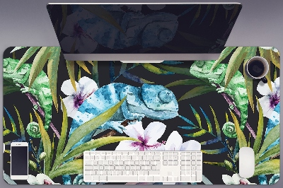 Desk mat blue chameleon