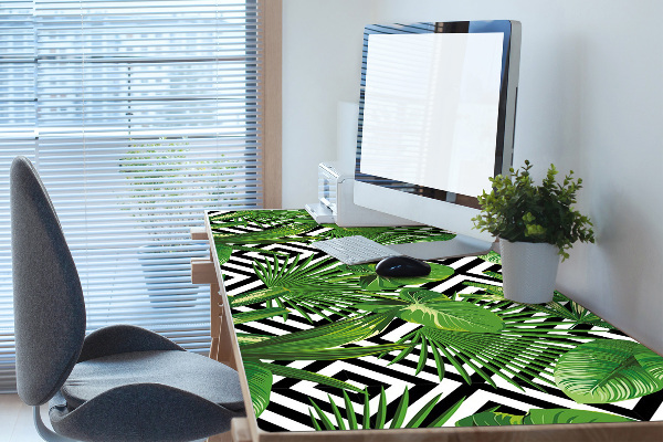 Desk mat geometric leaves