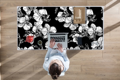 Full desk mat flowers negative