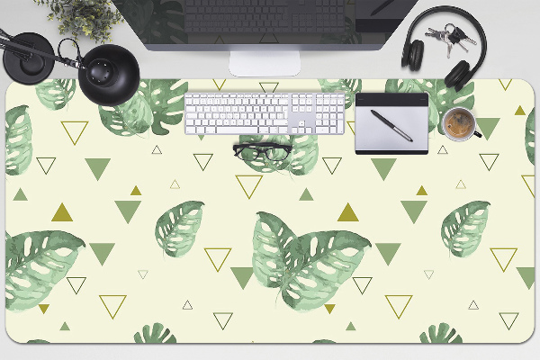 Desk mat Monster and triangles