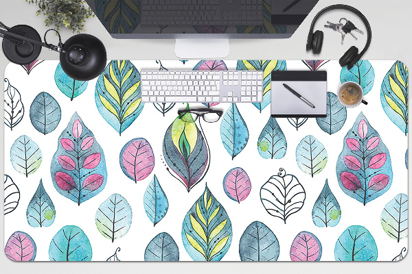 Desk mat cartoonish leaves