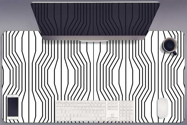 Desk mat geometric illusion