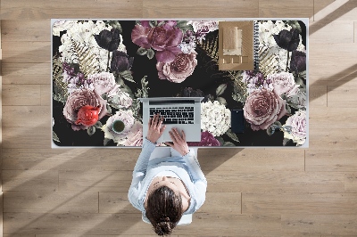 Desk mat romantic flowers