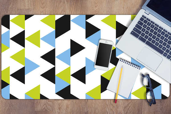 Full desk pad flying triangles