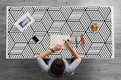 Desk mat geometric illusion