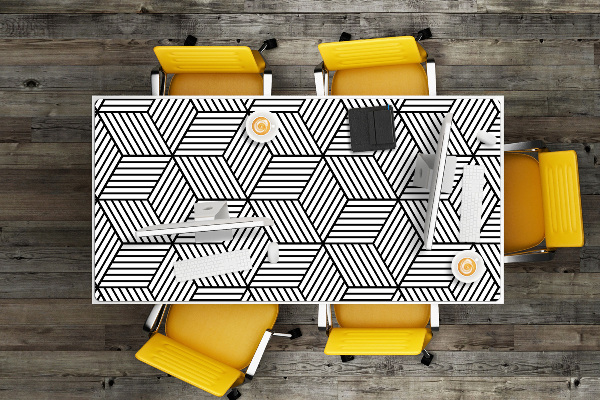 Desk mat geometric illusion