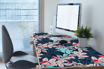 Full desk mat leafy pattern