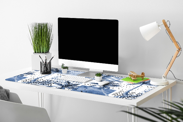 Desk pad blue palm tree