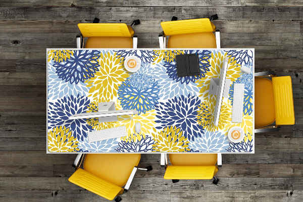 Desk mat chrysanthemum flowers