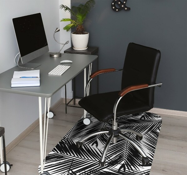 Chair mat Black palm leaves