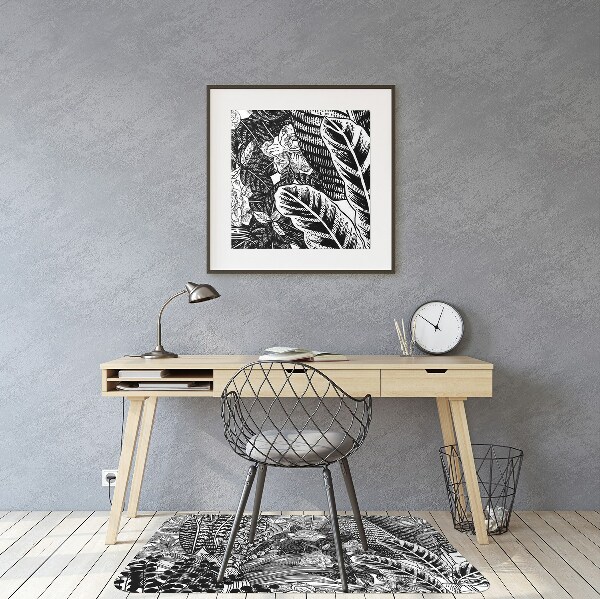 Chair mat Black and white leaves