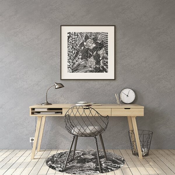 Chair mat Black and white leaves