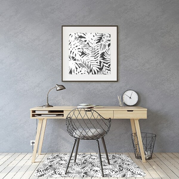 Chair mat Black and white leaves
