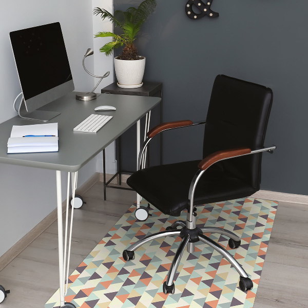 Desk chair mat small triangles