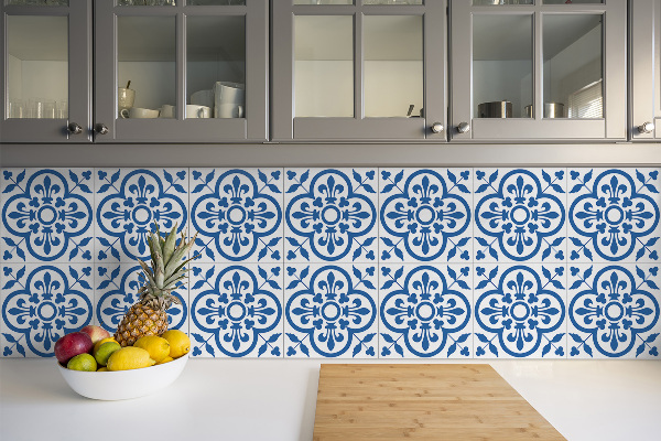 Self adhesive vinyl tiles Royal motives