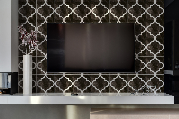 Wall paneling Arabic pattern