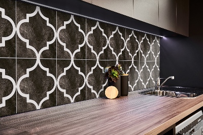 Wall paneling Arabic pattern