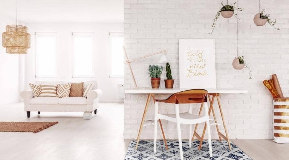 How to choose a comfortable chair for your desk?
